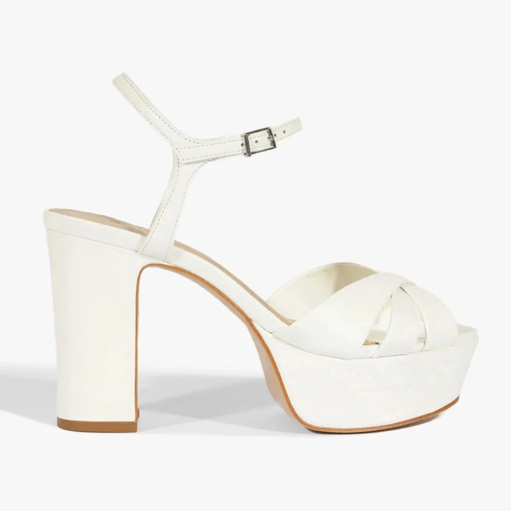 SCHUTZ White Platform Sandal Heels